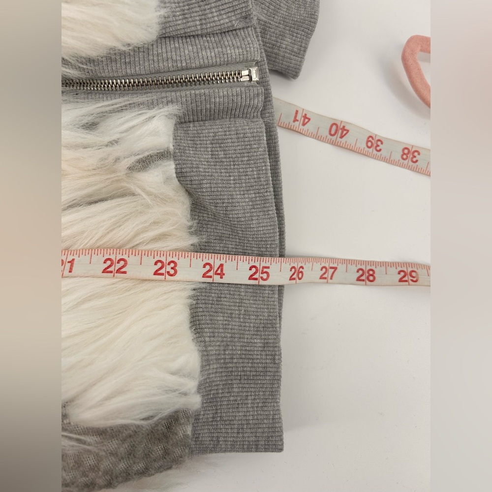 Zara Faux Fur Eyelash Design Full Zip Up Sweater Size Small White Gray - Picture 9 of 11